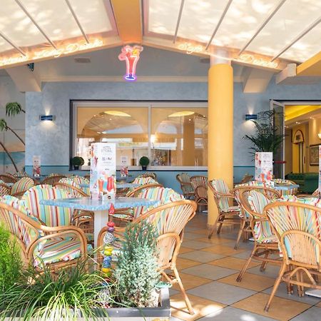 Hotel Ettoral Lido di Jesolo Exterior photo